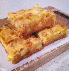 White Chocolate & Macadamia Slice